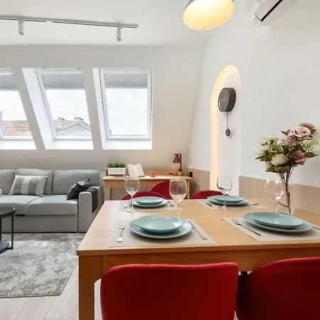 Climatic In The Centre Of Near The Market Square By Renters * Breslavia